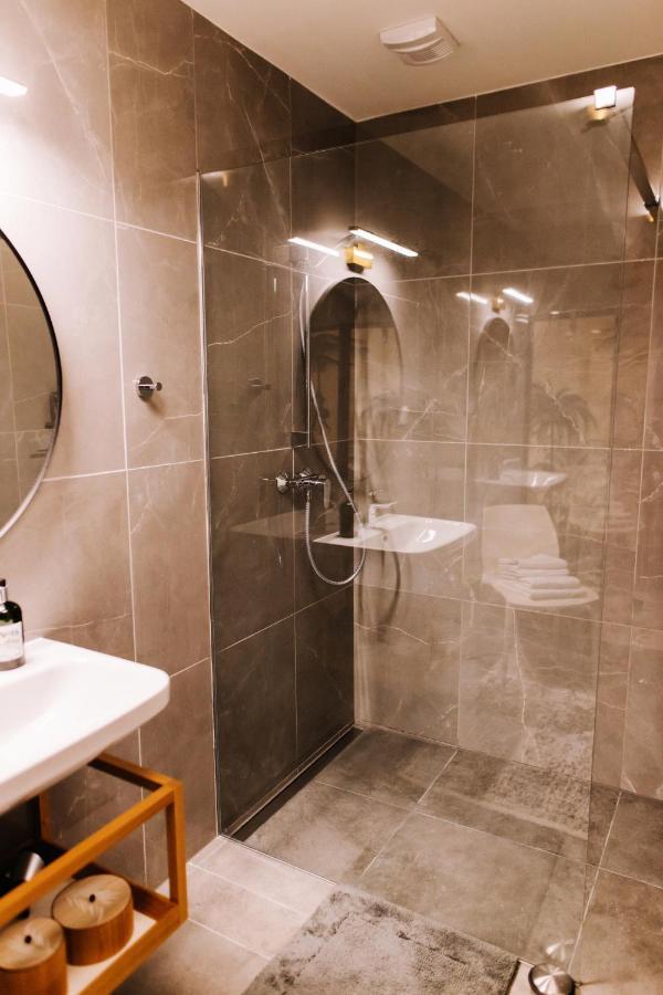 Design Apartman - Free Parking Szeged Exterior photo